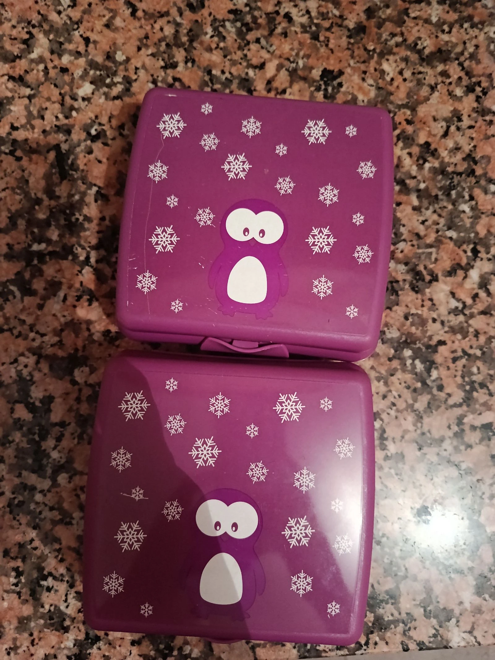Lote lancheiras Tupperware Pinguim